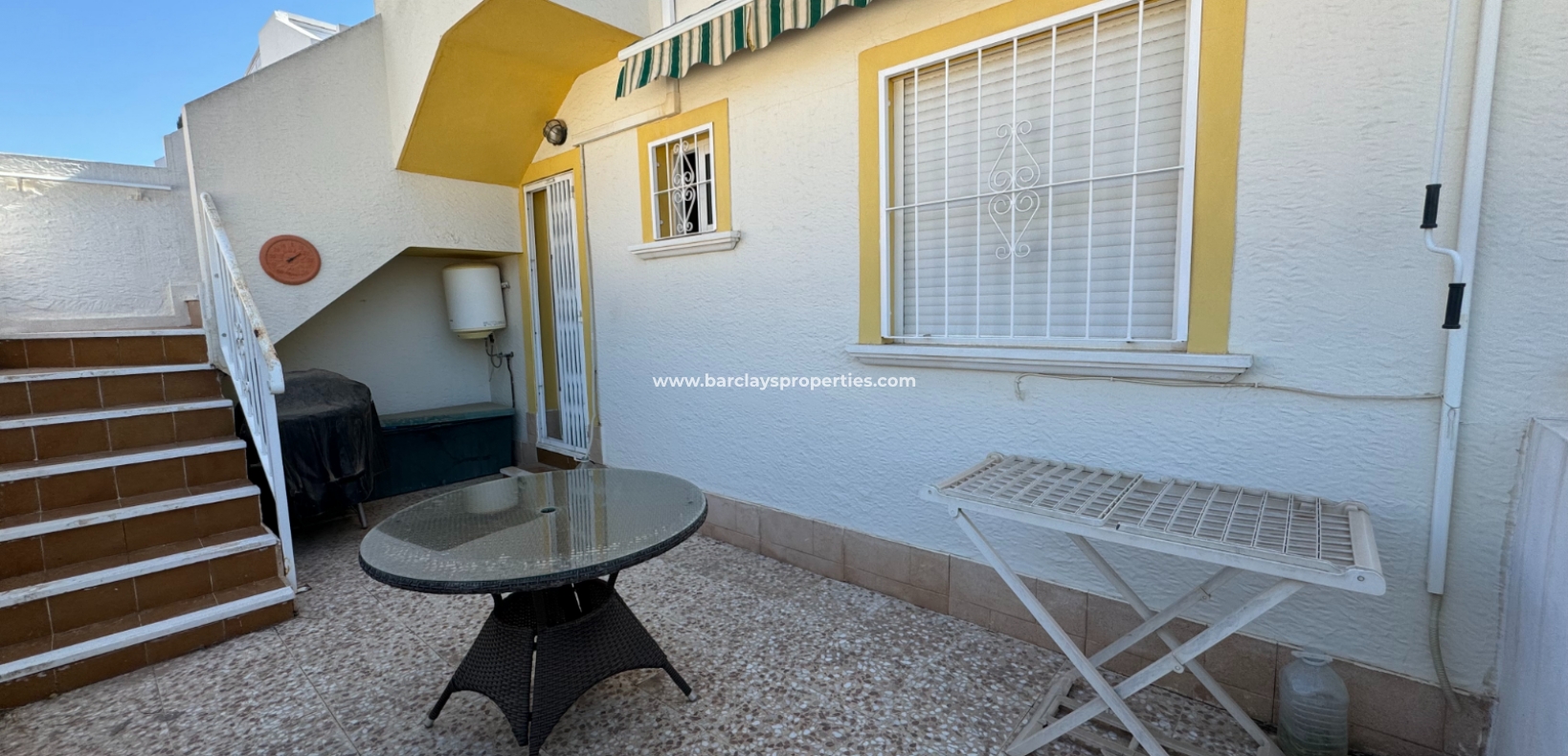 Resale - Reihenhaus - Urb. El Oasis - La Marina