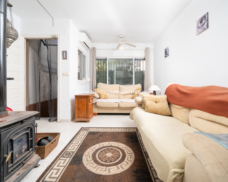 Resale - Reihenhaus - Urb. El Oasis - La Marina