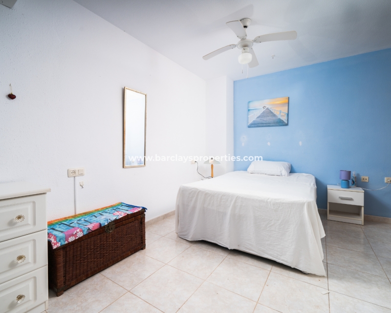 Resale - Reihenhaus - Urb. El Oasis - La Marina