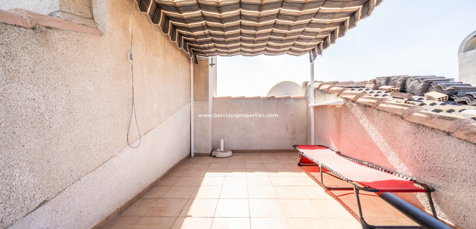 Resale - Reihenhaus - Urb. El Oasis - La Marina