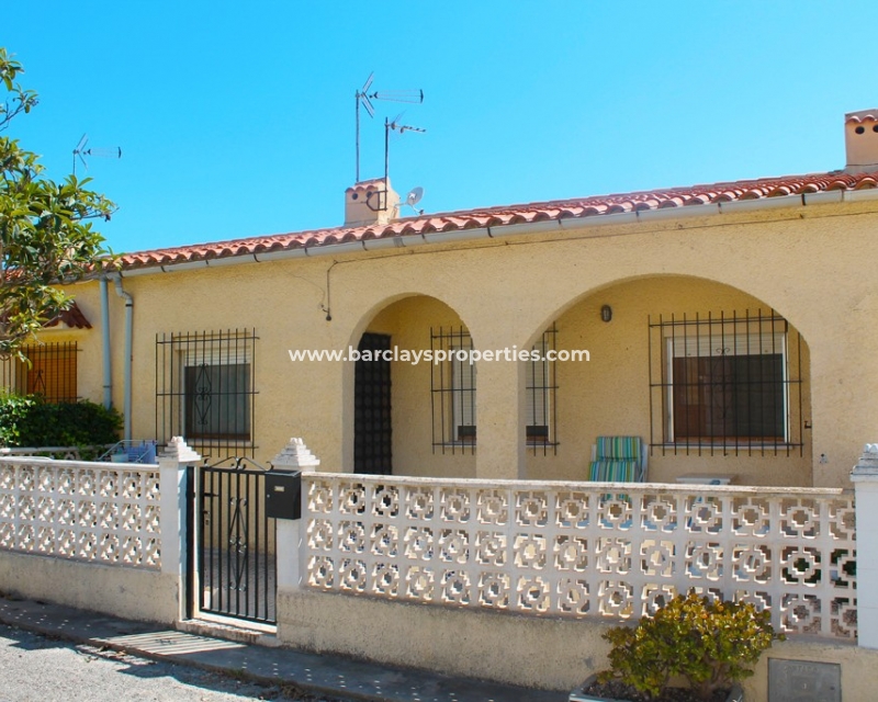 Resale - Reihenhaus - Urb. La Marina