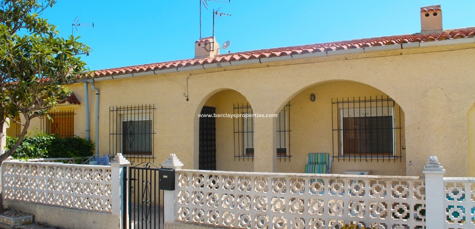 Resale - Reihenhaus - Urb. La Marina