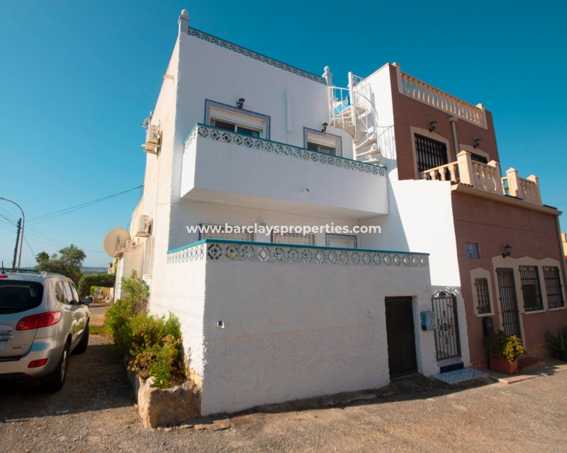 Resale - Reihenhaus - Urb. La Marina