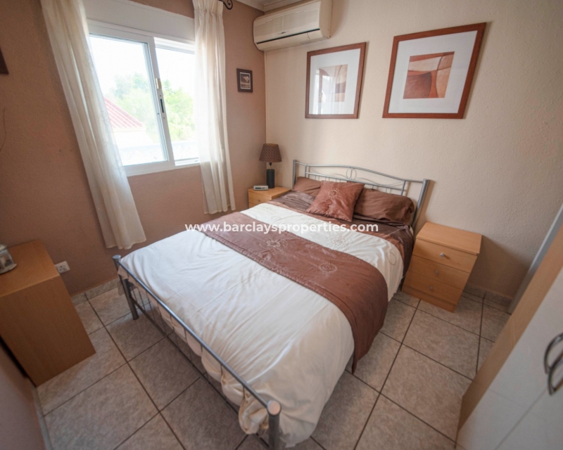 Resale - Reihenhaus - Urb. La Marina