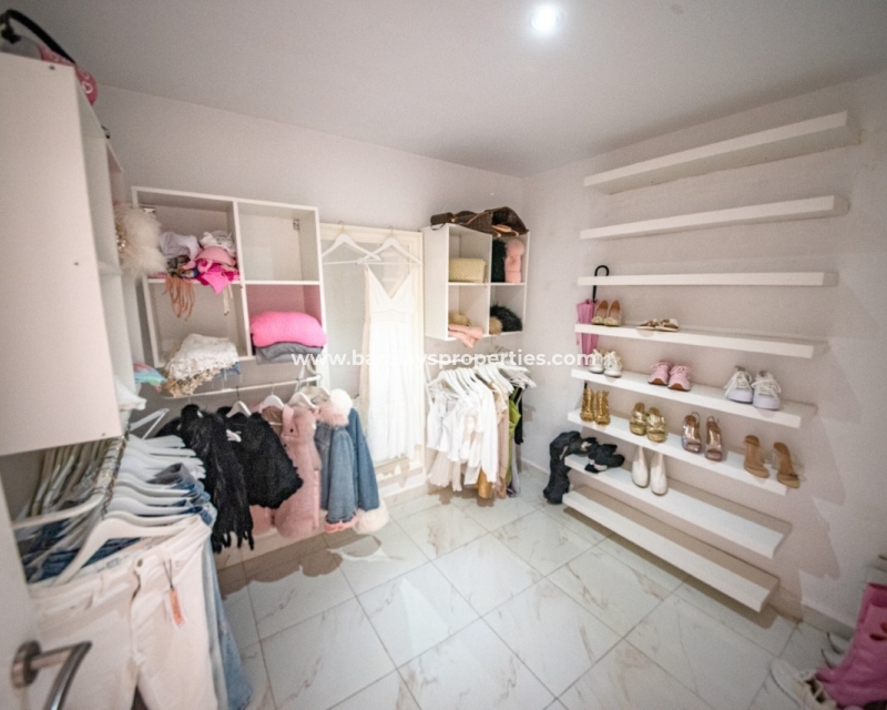 Resale - Reihenhaus - Urb. La Marina