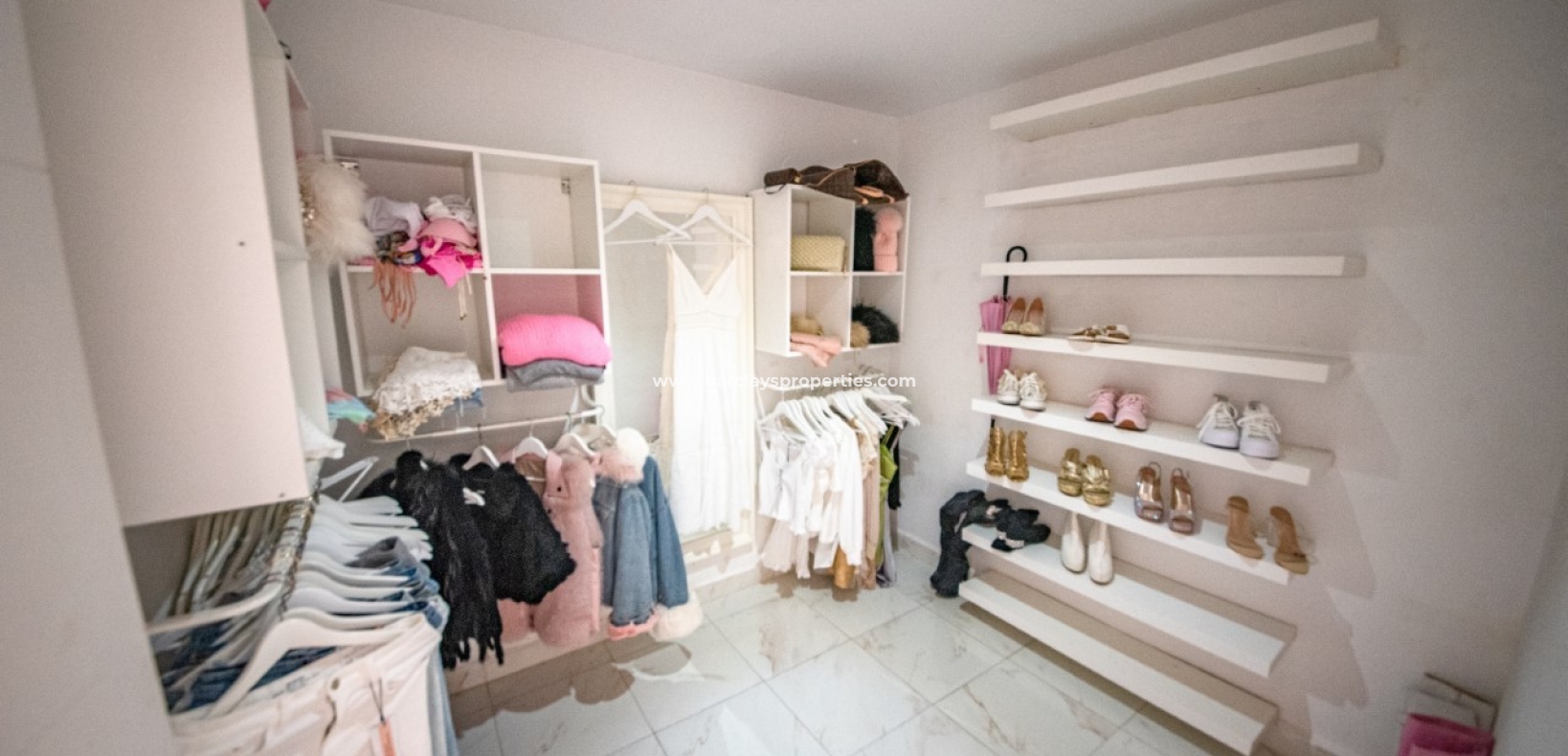 Resale - Reihenhaus - Urb. La Marina