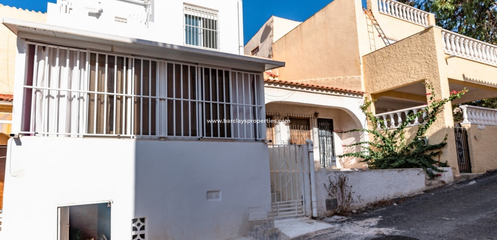 Resale - Reihenhaus - Urb. La Marina