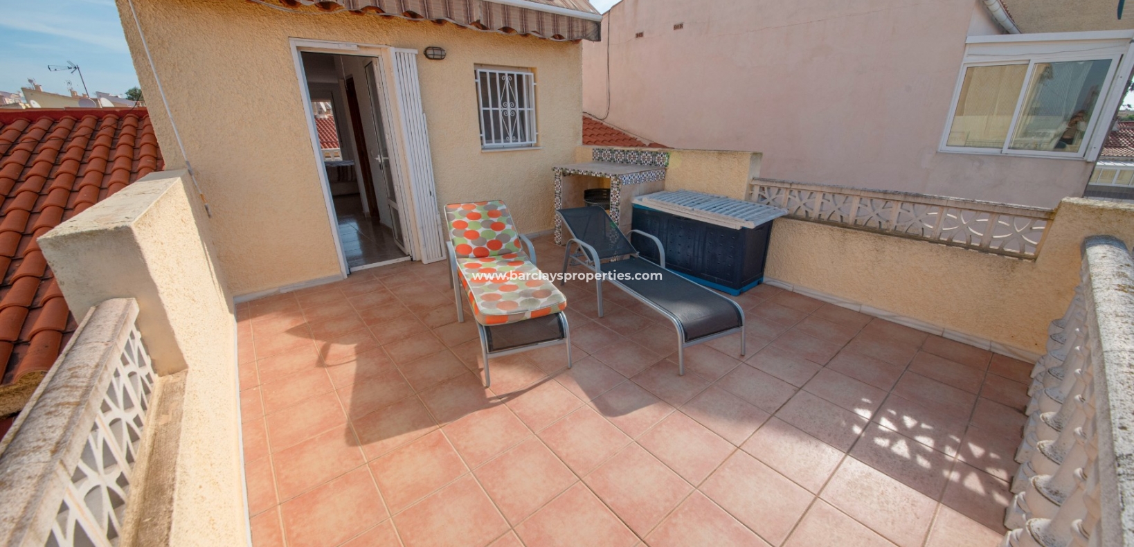 Resale - Reihenhaus - Urb. La Marina