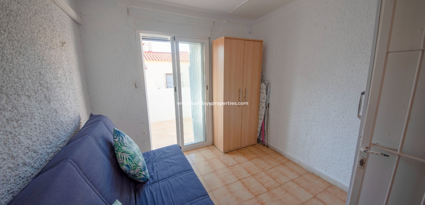 Resale - Reihenhaus - Urb. La Marina