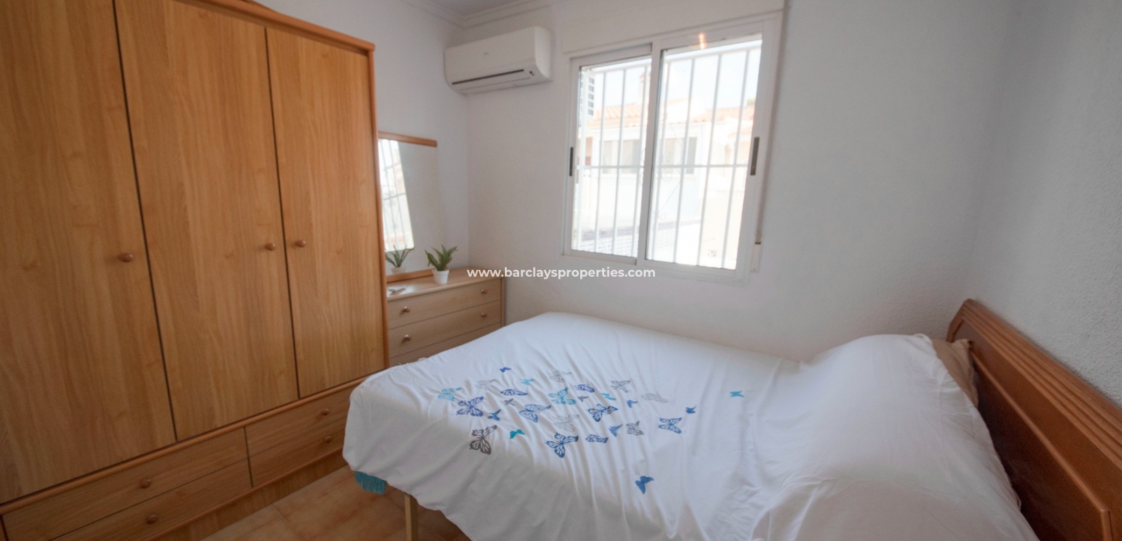 Resale - Reihenhaus - Urb. La Marina