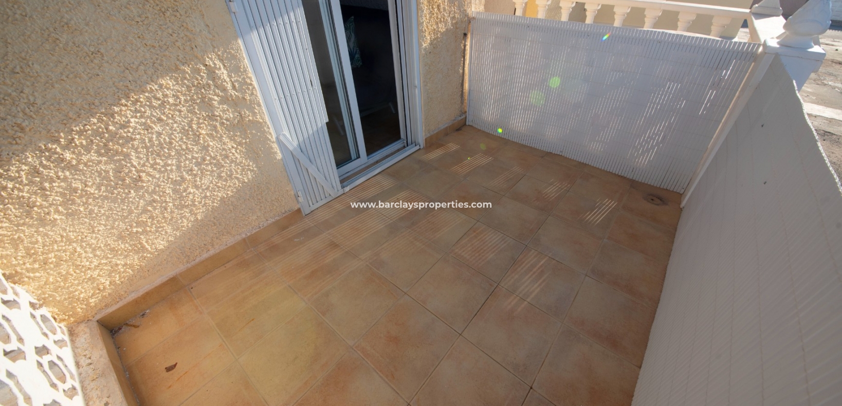 Resale - Reihenhaus - Urb. La Marina