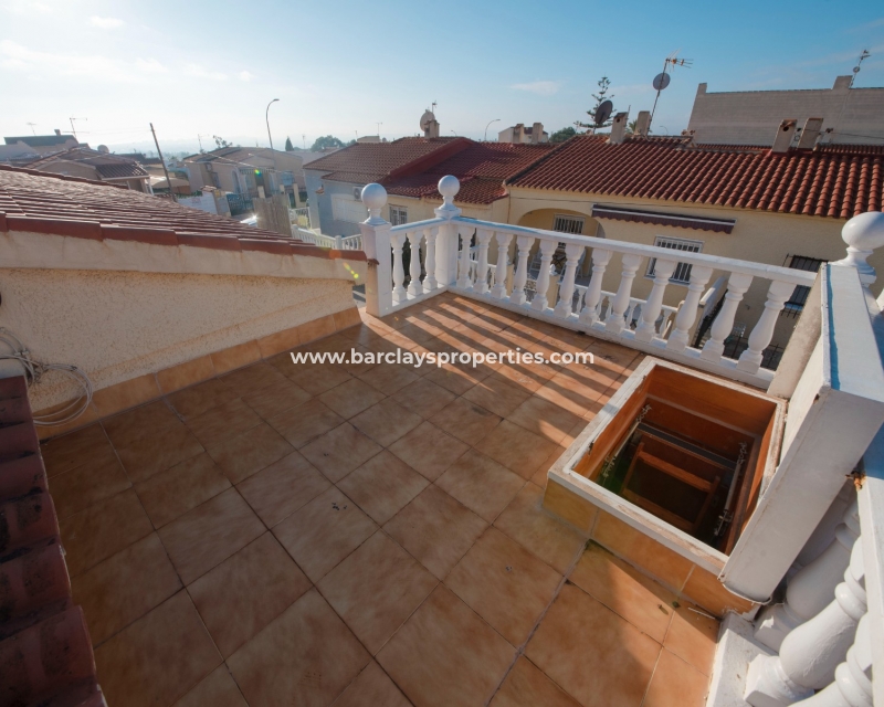 Resale - Reihenhaus - Urb. La Marina