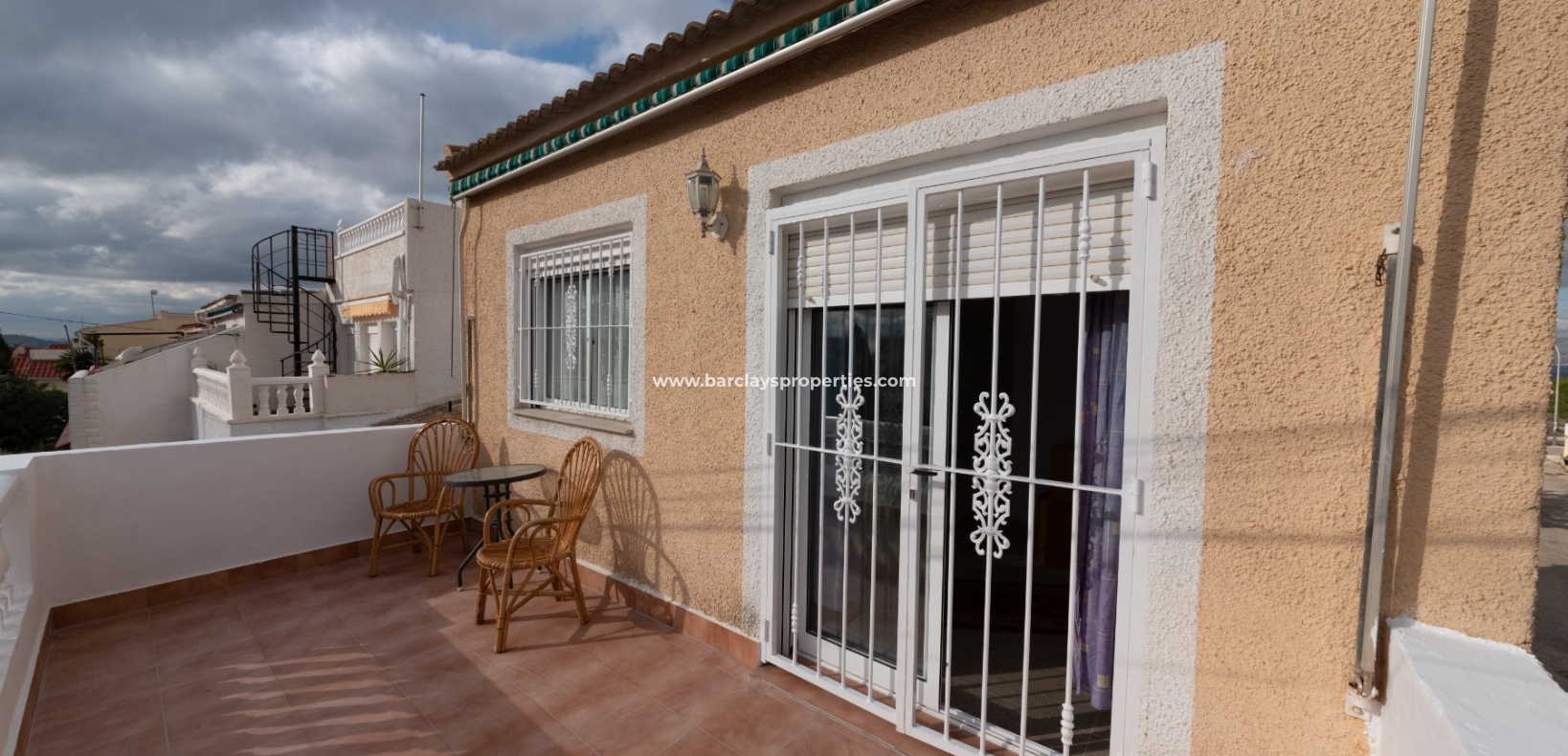 Resale - Reihenhaus - Urb. La Marina