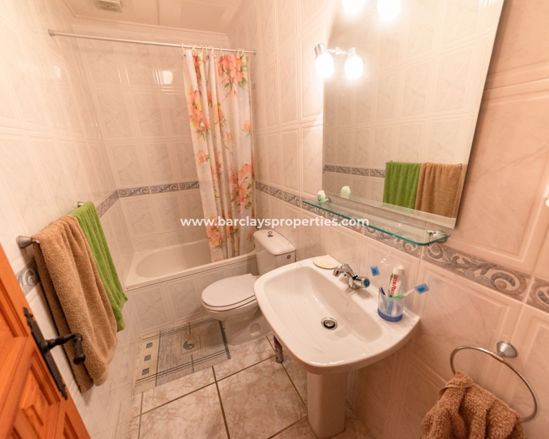 Resale - Reihenhaus - Urb. La Marina