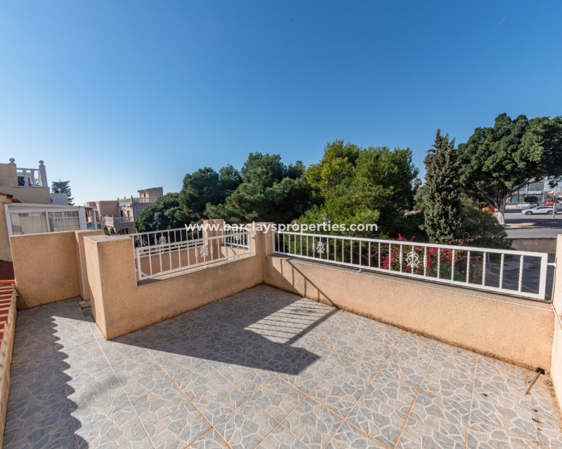 Resale - Reihenhaus - Urb. La Marina