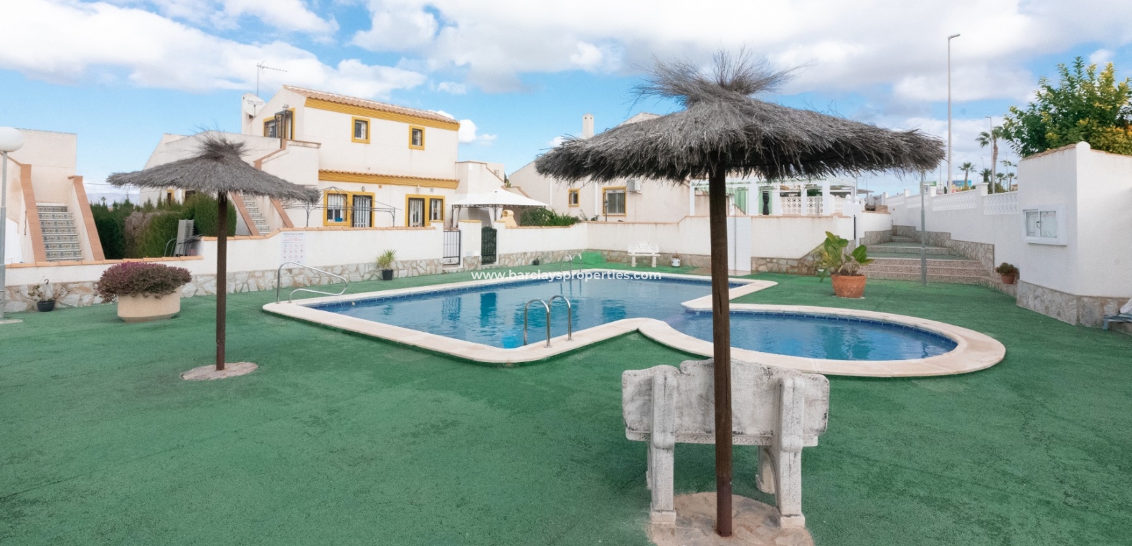 Resale - Reihenhaus - Urb. La Marina