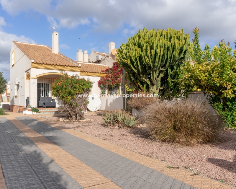 Resale - Reihenhaus - Urb. La Marina