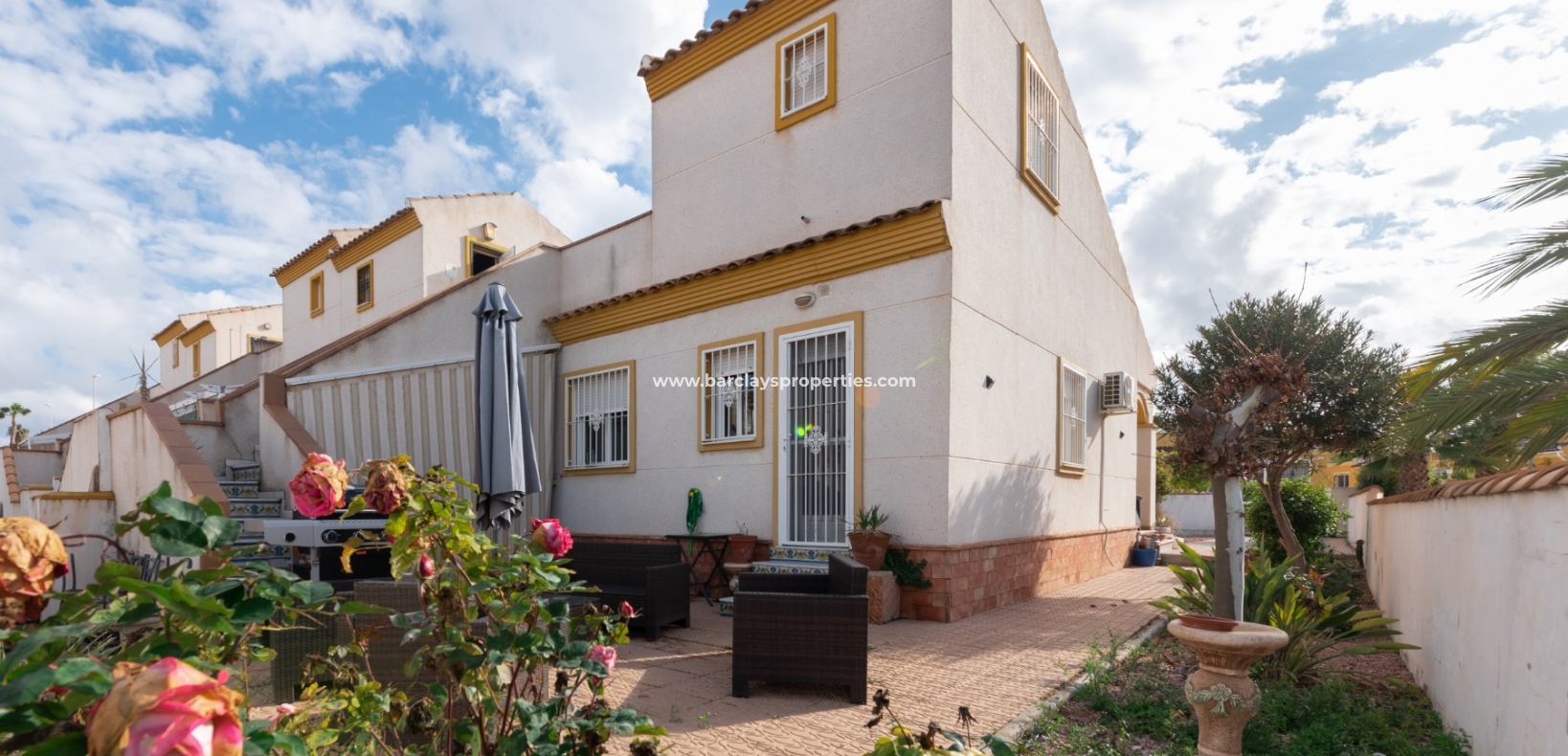 Resale - Reihenhaus - Urb. La Marina