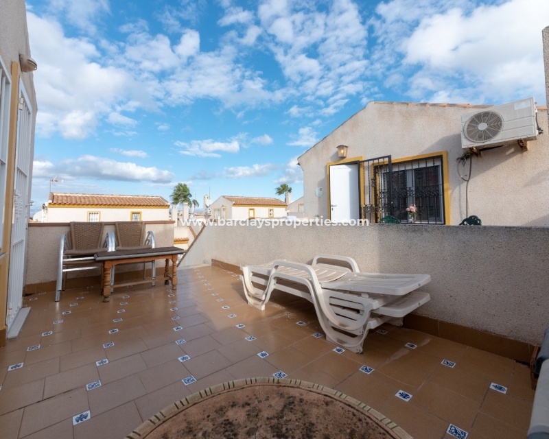 Resale - Reihenhaus - Urb. La Marina