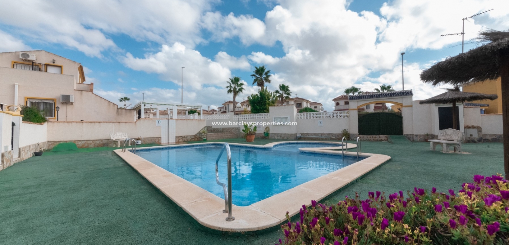 Resale - Reihenhaus - Urb. La Marina