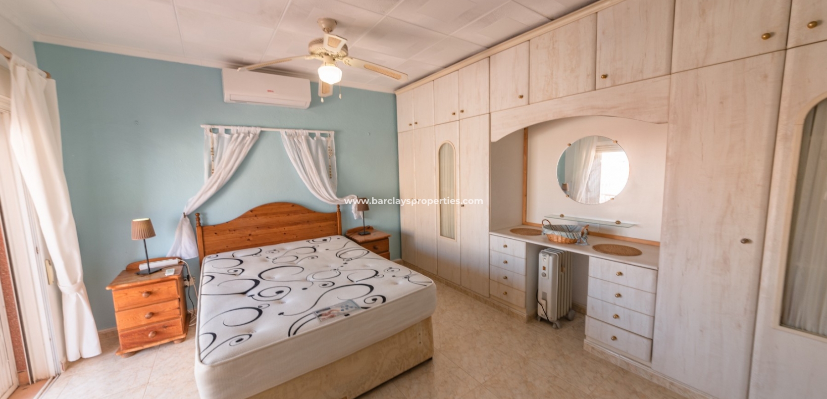 Resale - Reihenhaus - Urb. La Marina