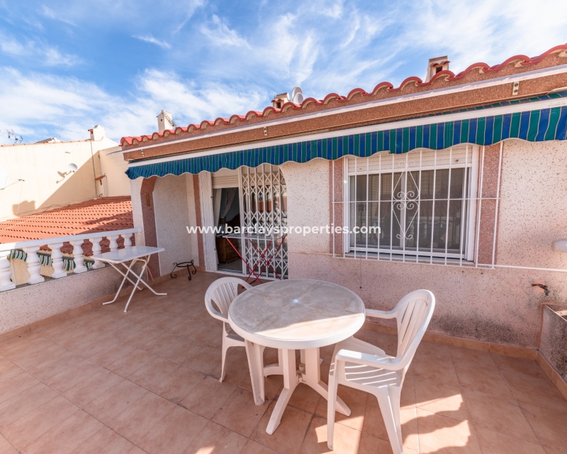 Resale - Reihenhaus - Urb. La Marina