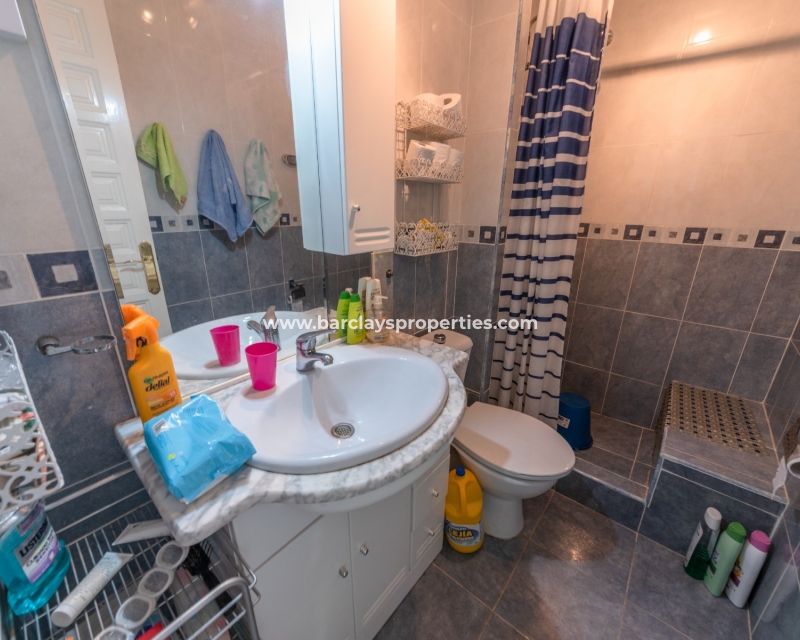 Resale - Reihenhaus - Urb. La Marina