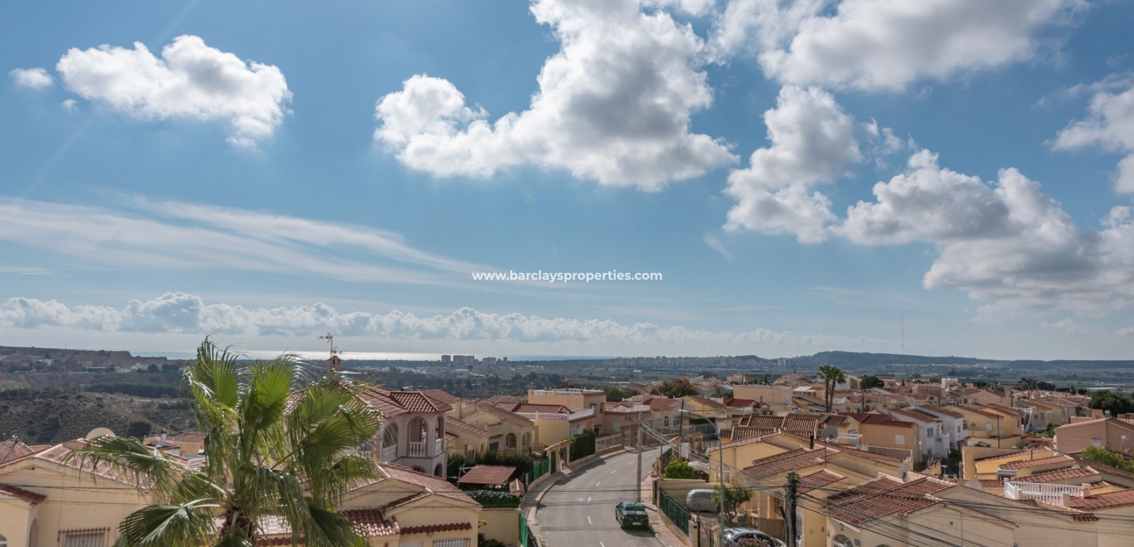 Resale - Reihenhaus - Urb. La Marina