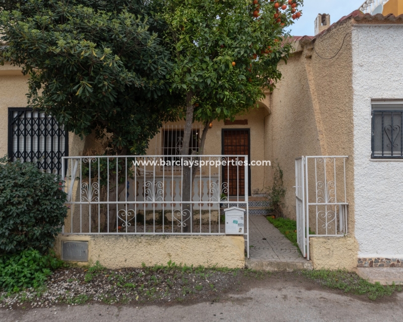 Resale - Reihenhaus - Urb. La Marina