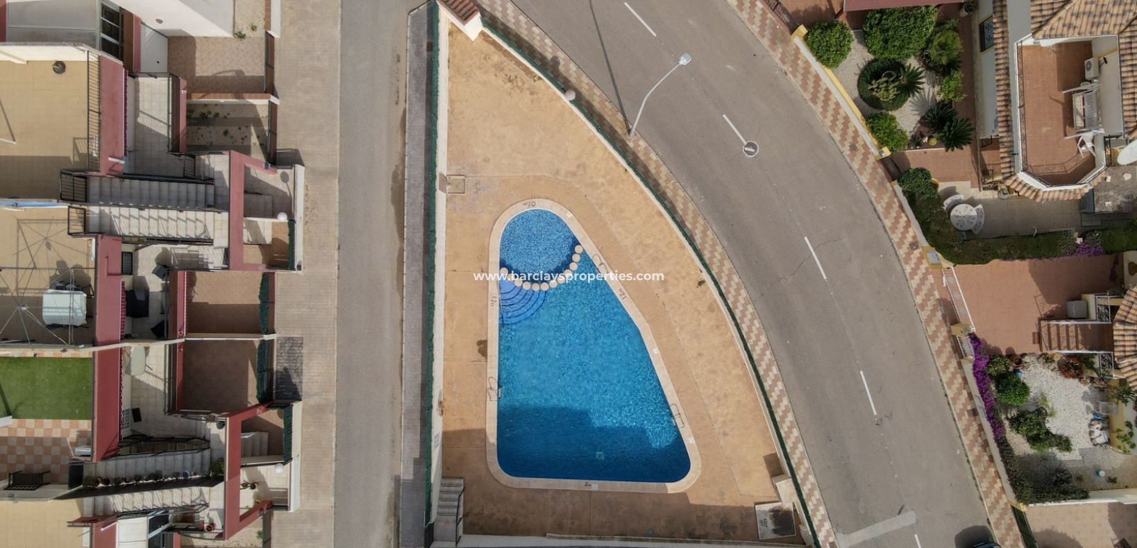 Resale - Reihenhaus - Urb. La Marina