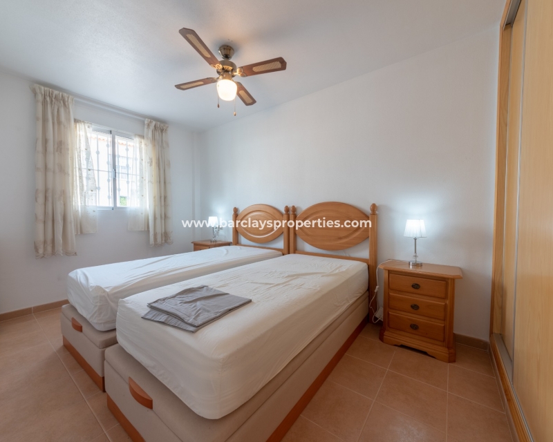 Resale - Reihenhaus - Urb. La Marina