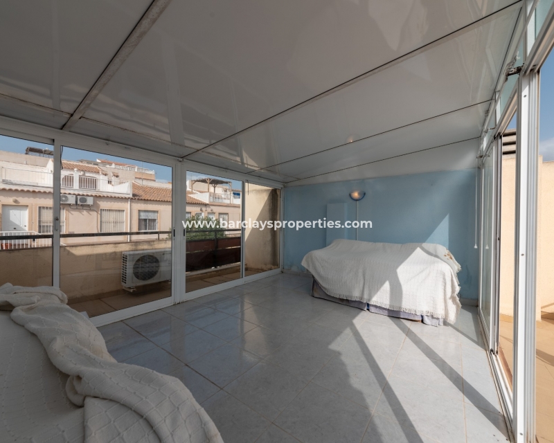 Resale - Reihenhaus - Urb. La Marina