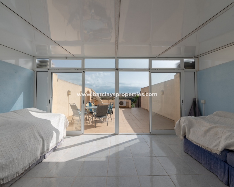 Resale - Reihenhaus - Urb. La Marina