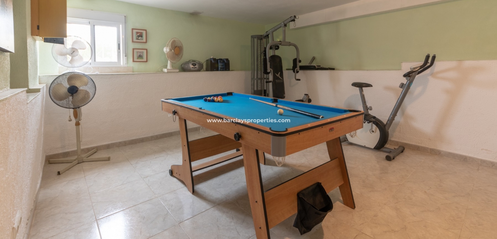 Resale - Reihenhaus - Urb. La Marina