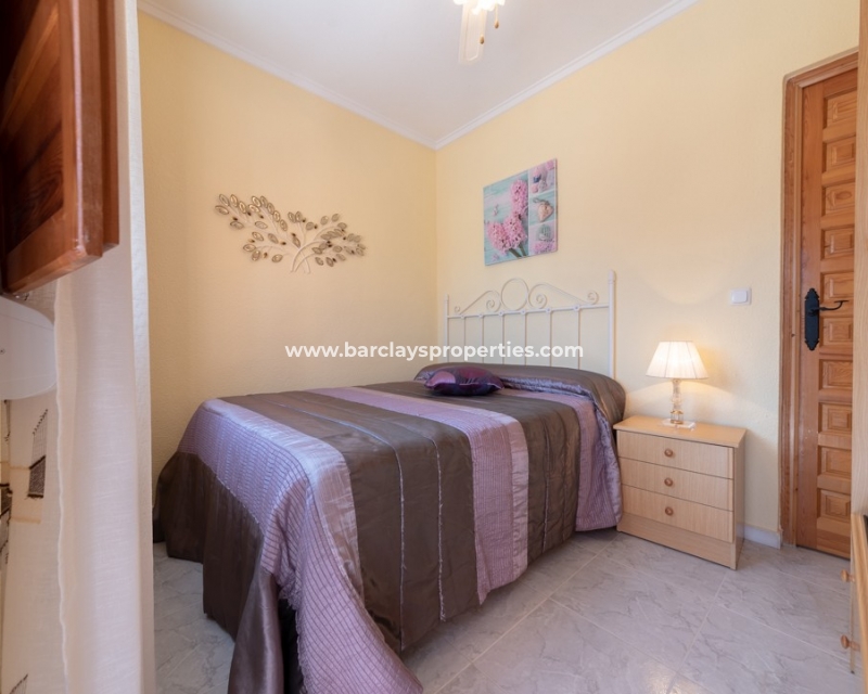 Resale - Reihenhaus - Urb. La Marina