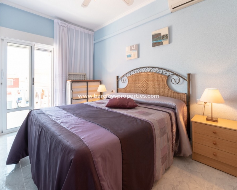 Resale - Reihenhaus - Urb. La Marina