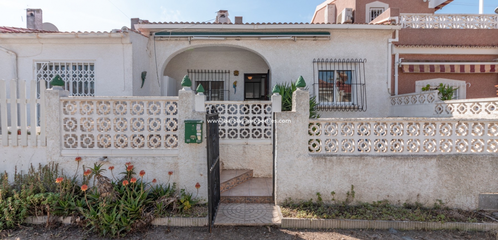 Resale - Reihenhaus - Urb. La Marina