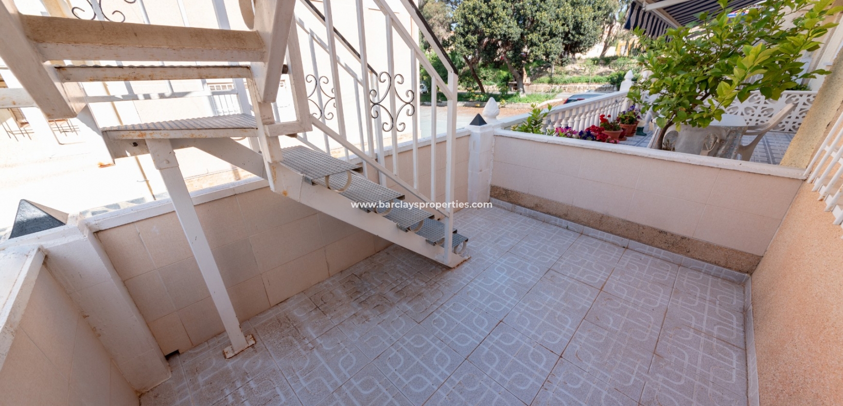 Resale - Reihenhaus - Urb. La Marina