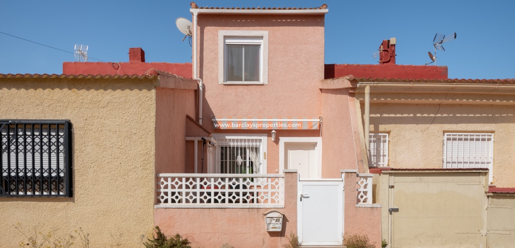 Resale - Reihenhaus - Urb. La Marina