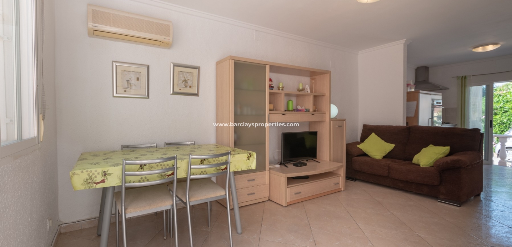 Resale - Reihenhaus - Urb. La Marina