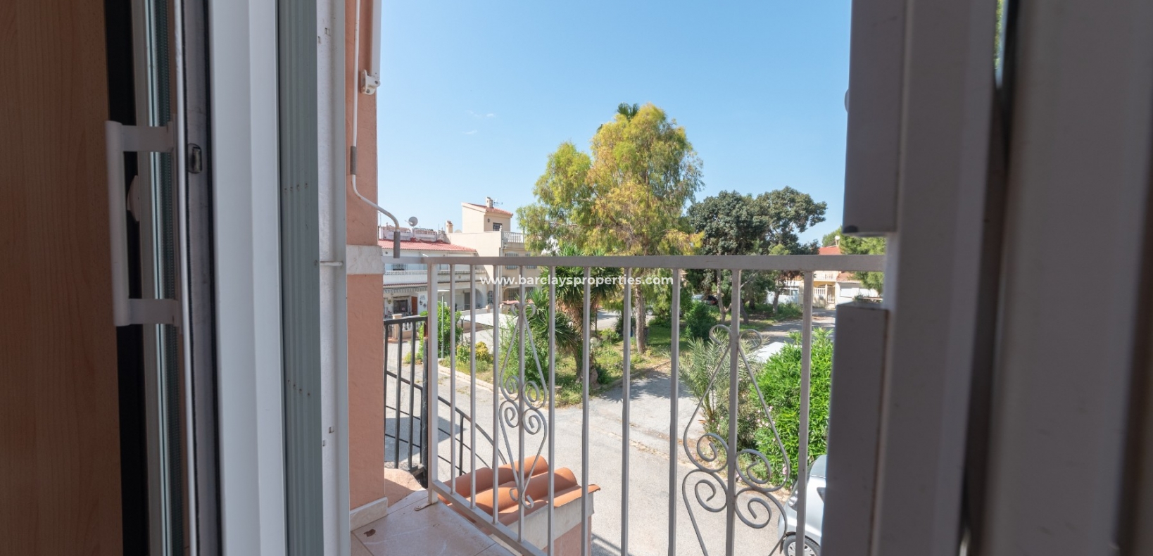 Resale - Reihenhaus - Urb. La Marina