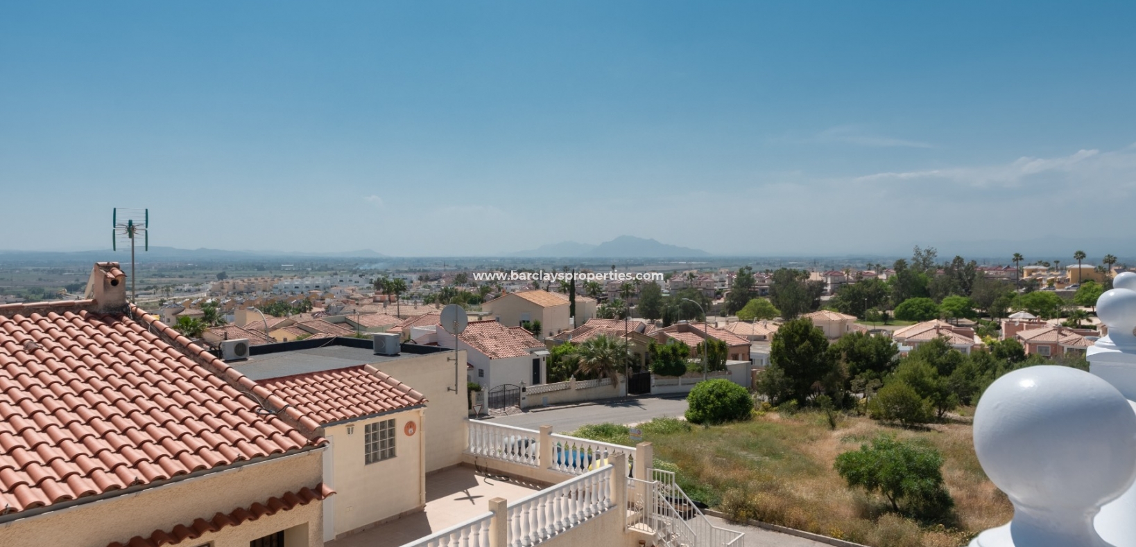 Resale - Reihenhaus - Urb. La Marina