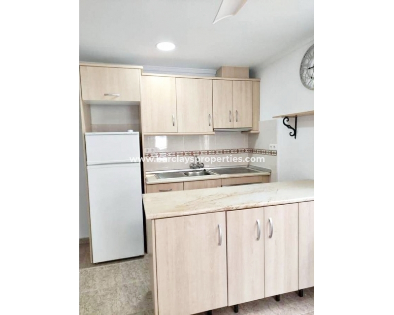 Resale - Reihenhaus - Urb. La Marina