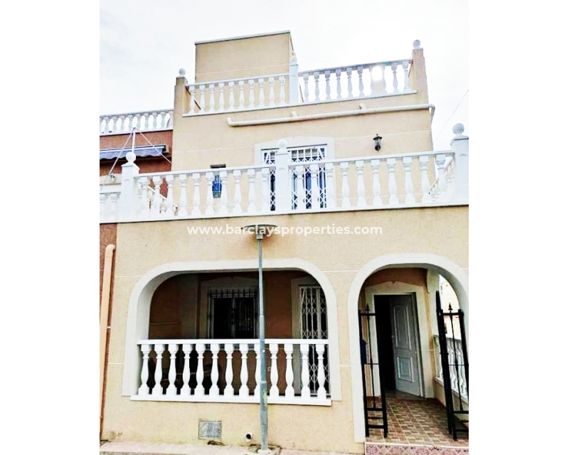 Resale - Reihenhaus - Urb. La Marina