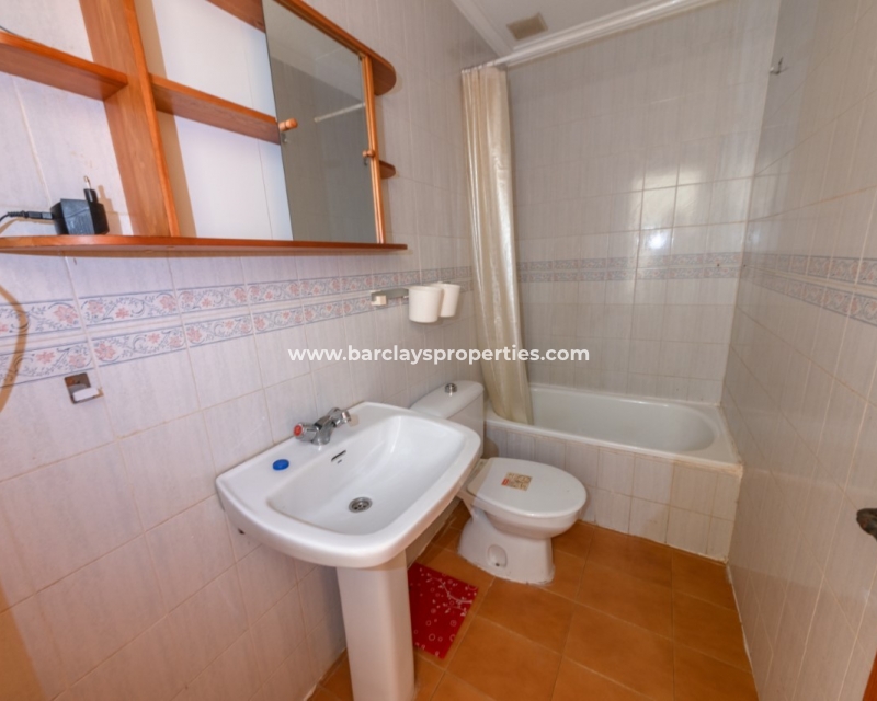 Resale - Reihenhaus - Urb. La Marina