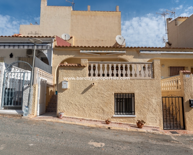 Resale - Reihenhaus - Urb. La Marina