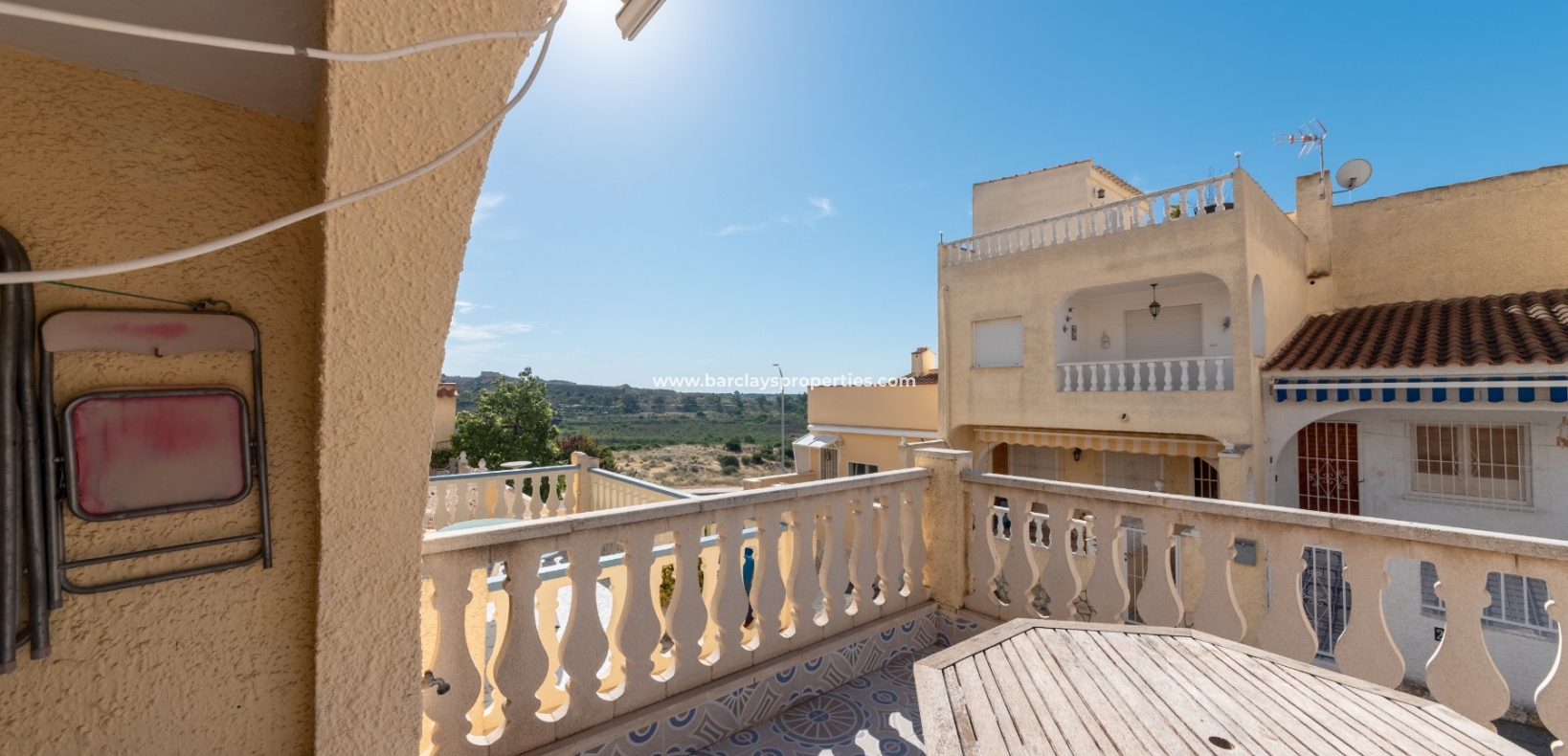 Resale - Reihenhaus - Urb. La Marina