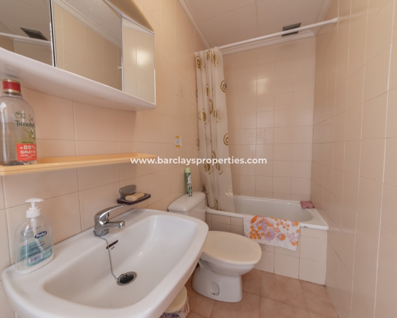 Resale - Reihenhaus - Urb. La Marina