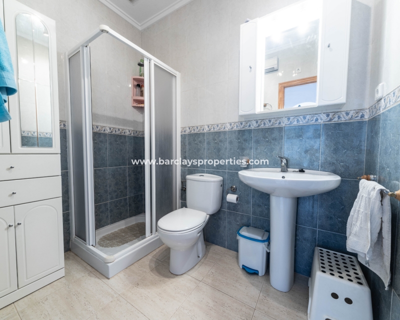 Resale - Reihenhaus - Urb. La Marina