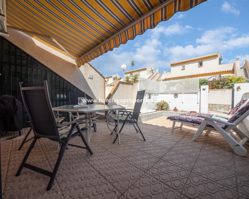 Resale - Reihenhaus - Urb. La Marina